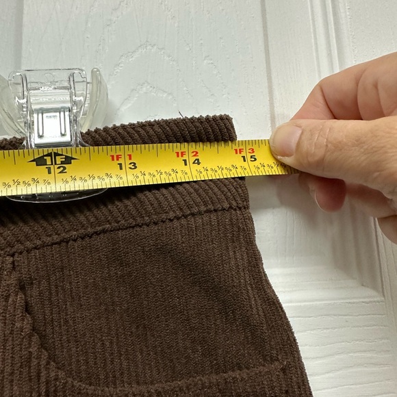 Brown corduroy flare pants - Picture 6 of 7